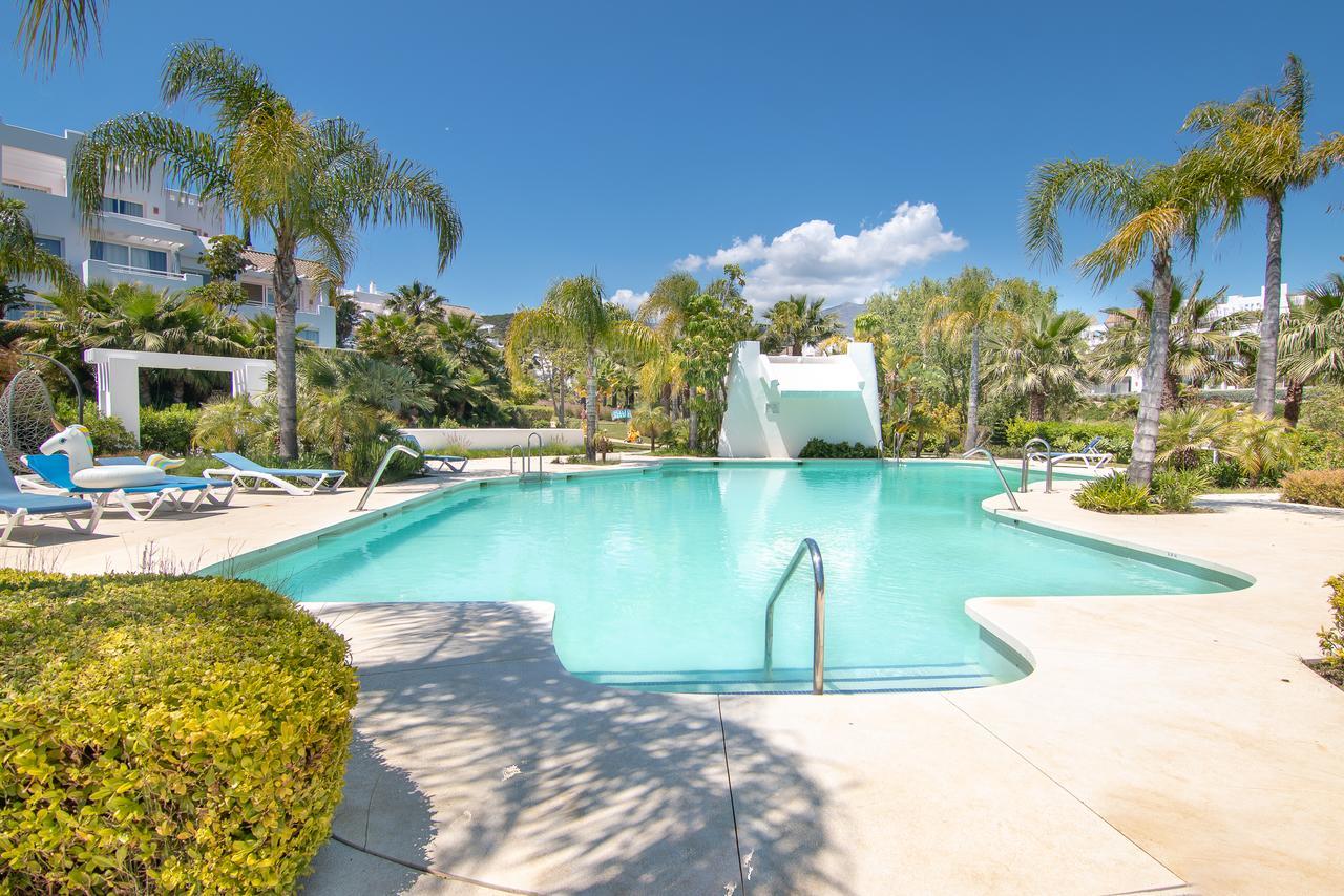 2237-Modern Apt With Private Beach Estepona Exterior photo